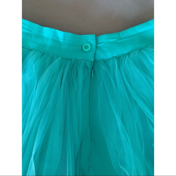 Aqua sequined crop top and tulle skirt - Picture 6 of 10